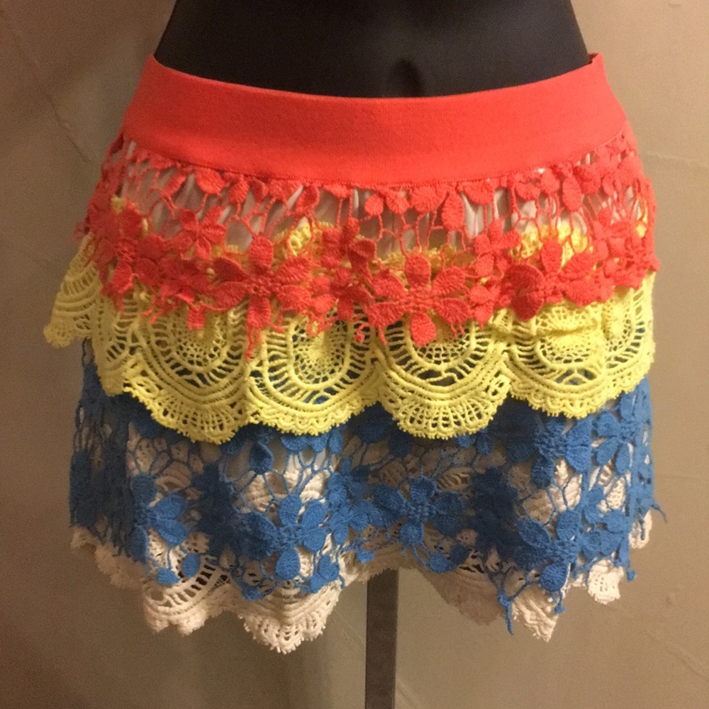 Umgee crochet short skort